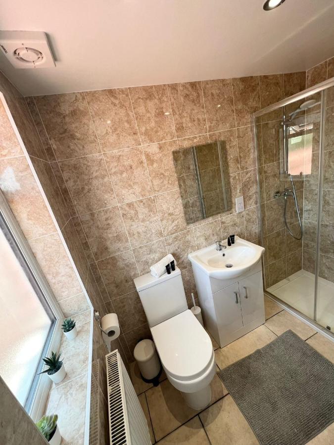 ホテルStunning Flat In Greater ロンドン エクステリア 写真
